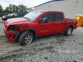 NISSAN TITAN SV