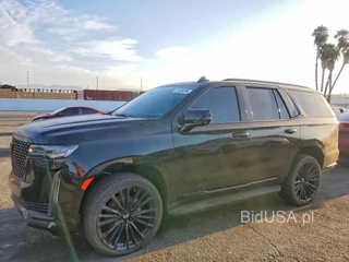 CADILLAC ESCALADE PREMIUM LUXURY