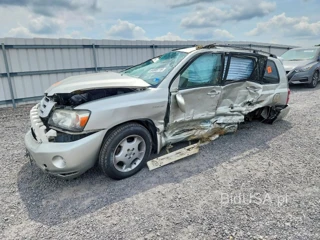 TOYOTA HIGHLANDER LIMITED