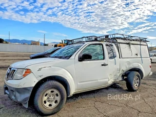 NISSAN FRONTIER S