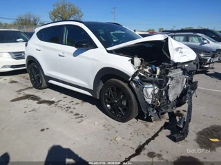 HYUNDAI HYUNDAI TUCSON