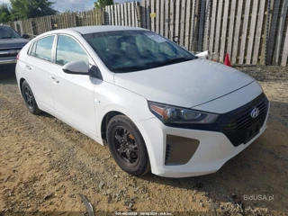 HYUNDAI HYUNDAI IONIQ HYBRID BLUE