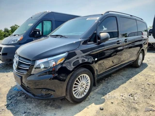 MERCEDES-BENZ METRIS
