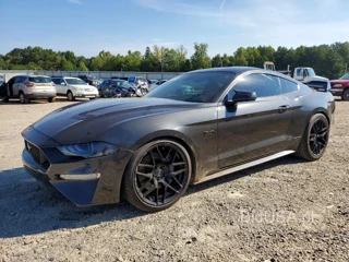 FORD MUSTANG GT