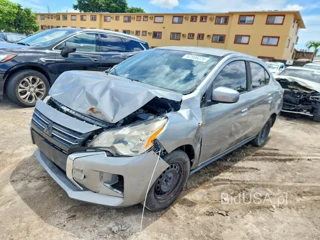 MITSUBISHI MIRAGE G4 ES