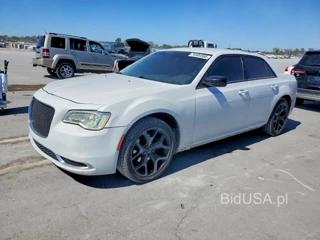 CHRYSLER 300 TOURING
