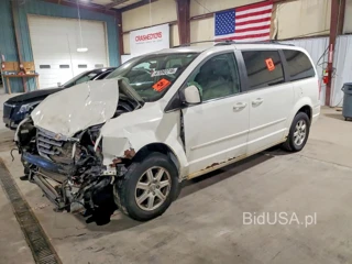 CHRYSLER TOWN & COUNTRY TOURING