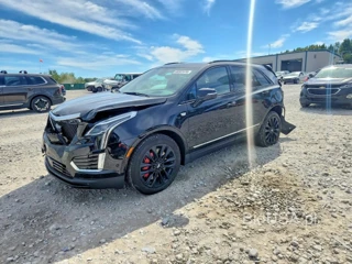 CADILLAC XT5 SPORT