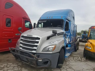 FREIGHTLINER CASCADIA 126