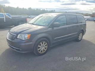 CHRYSLER TOWN & COUNTRY TOURING