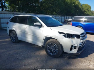 TOYOTA TOYOTA HIGHLANDER XLE