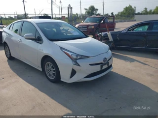 TOYOTA TOYOTA PRIUS TWO