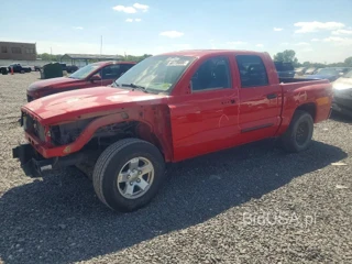 DODGE DAKOTA QUAD SLT