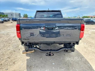 TOYOTA TACOMA TRD OFF-ROAD