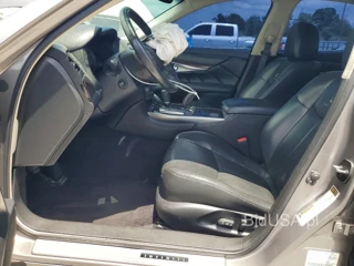 INFINITI M37 BASE