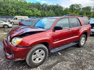 TOYOTA 4RUNNER SR5