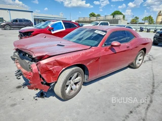 DODGE CHALLENGER SE