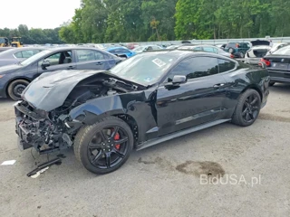 FORD MUSTANG GT