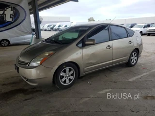 TOYOTA PRIUS BASE