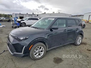 KIA SOUL LX