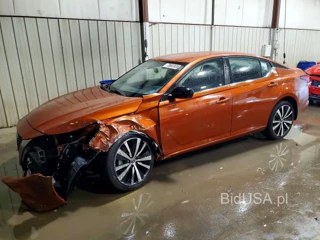 NISSAN ALTIMA SR