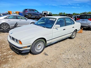 BMW 525