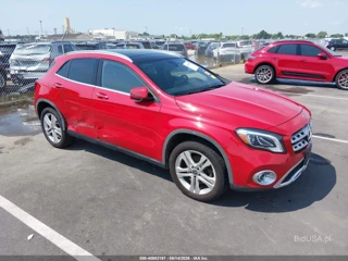 MERCEDES-BENZ MERCEDES-BENZ GLA 250 4MATIC