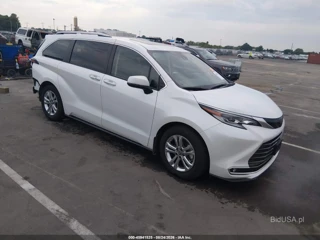 TOYOTA TOYOTA SIENNA PLATINUM
