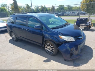TOYOTA TOYOTA SIENNA XLE 8 PASSENGER