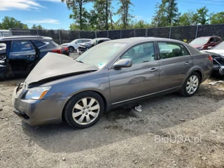 TOYOTA AVALON XLS