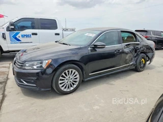 VOLKSWAGEN PASSAT SE