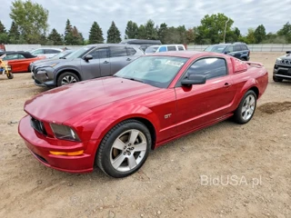 FORD MUSTANG GT