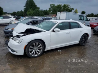 CHRYSLER 300 LIMITED