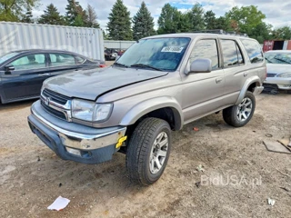 TOYOTA 4RUNNER SR5