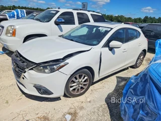 MAZDA 3 TOURING