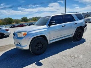 TOYOTA 4RUNNER SR5