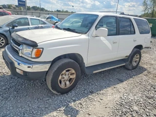 TOYOTA 4RUNNER SR5