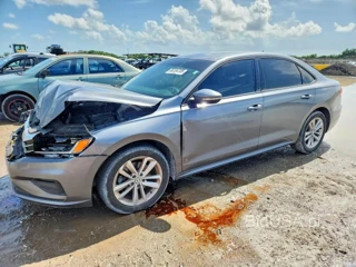 VOLKSWAGEN PASSAT S