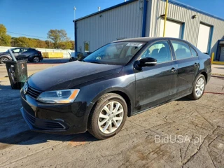 VOLKSWAGEN JETTA SE