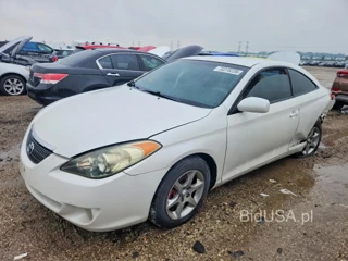 TOYOTA CAMRY SOLARA SE