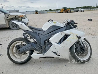 KAWASAKI ZX600 P
