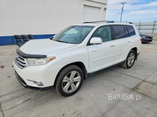 TOYOTA HIGHLANDER LIMITED