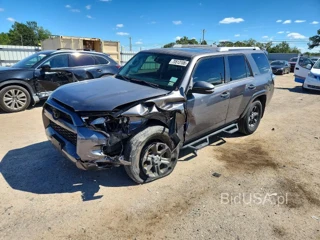 TOYOTA 4RUNNER SR5 PREMIUM