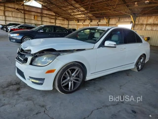 MERCEDES-BENZ C 250