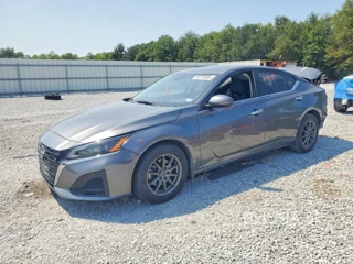 NISSAN ALTIMA S
