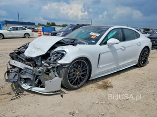 PORSCHE PANAMERA 4S