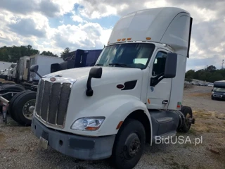 PETERBILT 579