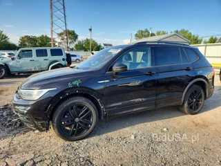 VOLKSWAGEN TIGUAN SE R-LINE BLACK
