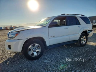 TOYOTA 4RUNNER SR5