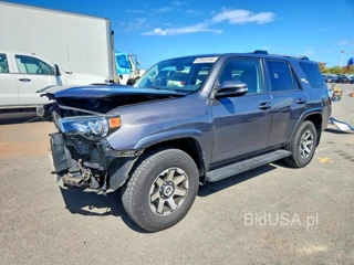 TOYOTA 4RUNNER SR5